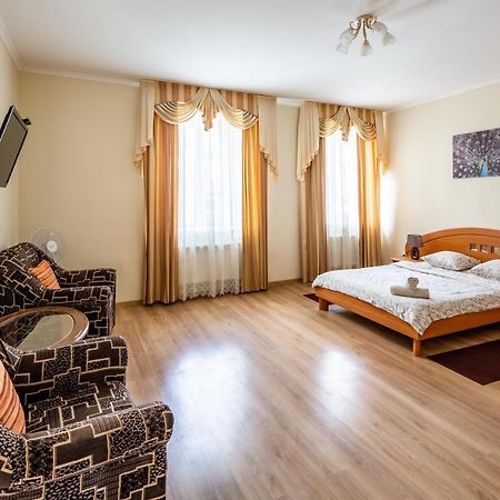 Apartment On Yana Zhizhky Λβιβ Εξωτερικό φωτογραφία