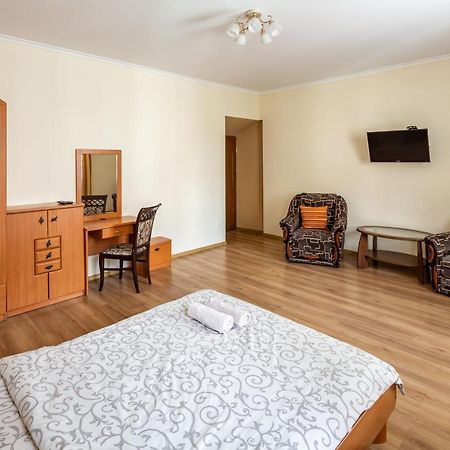 Apartment On Yana Zhizhky Λβιβ Εξωτερικό φωτογραφία