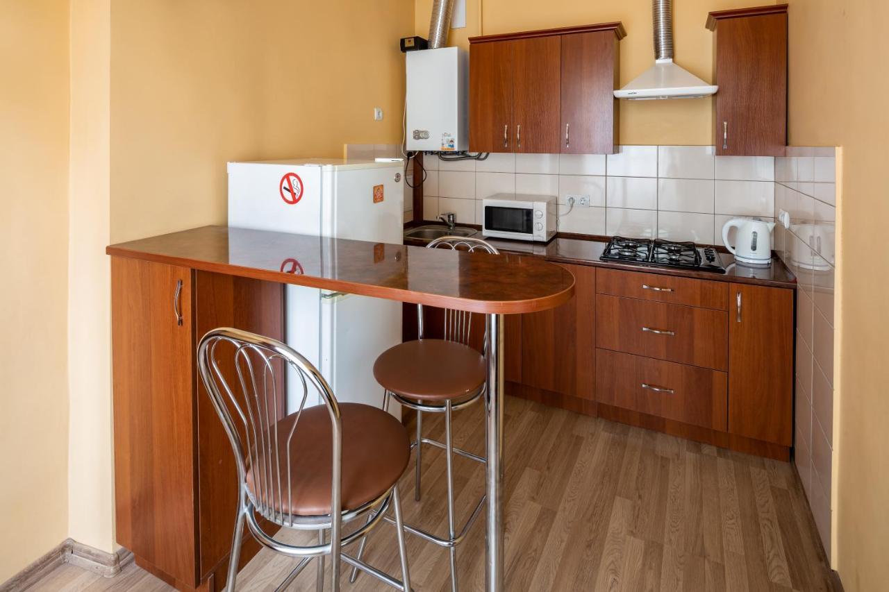 Apartment On Yana Zhizhky Λβιβ Εξωτερικό φωτογραφία