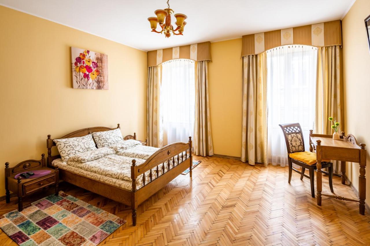 Apartment On Yana Zhizhky Λβιβ Εξωτερικό φωτογραφία
