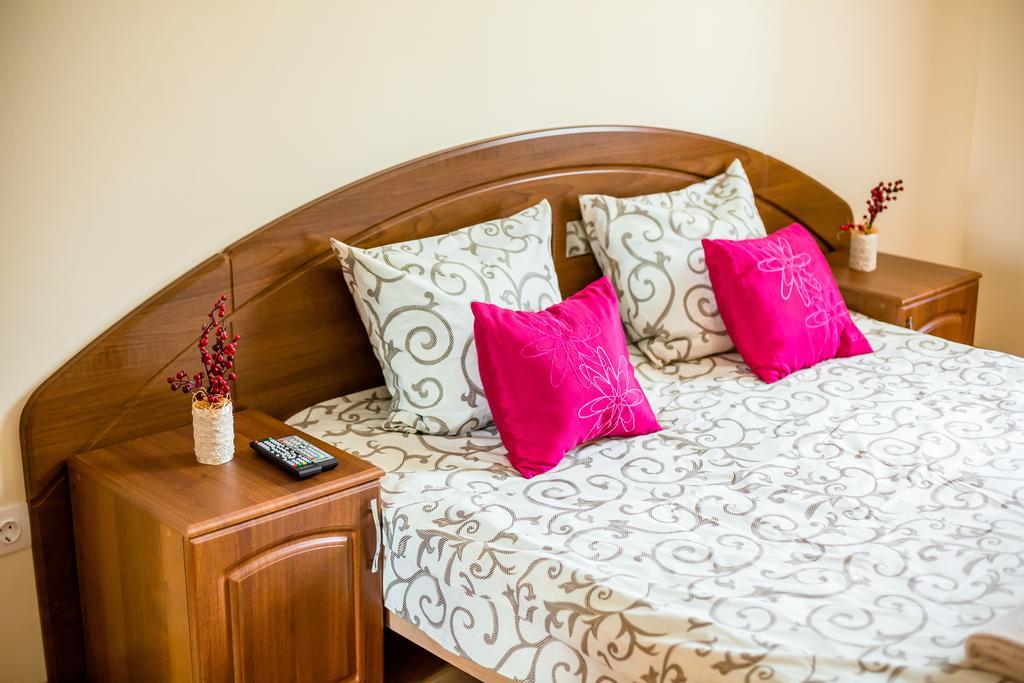 Apartment On Yana Zhizhky Λβιβ Εξωτερικό φωτογραφία