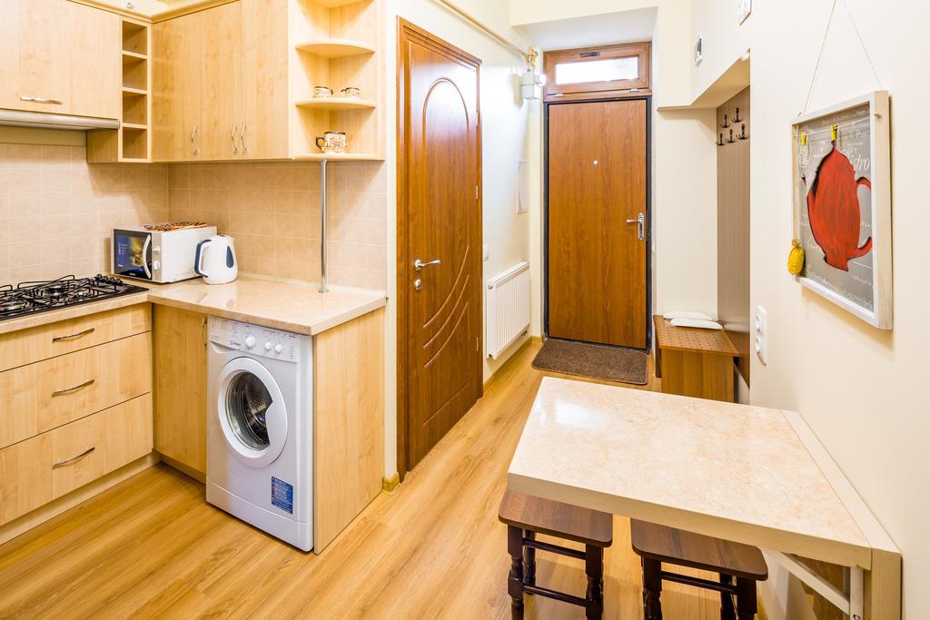 Apartment On Yana Zhizhky Λβιβ Εξωτερικό φωτογραφία
